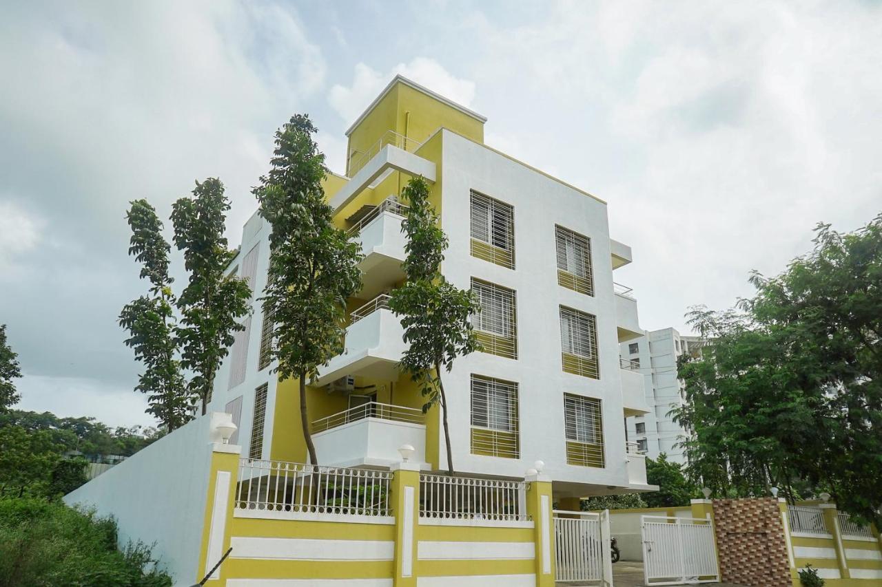 Oyo 16007 Sk Executive Hotel Yerandwane Exterior foto